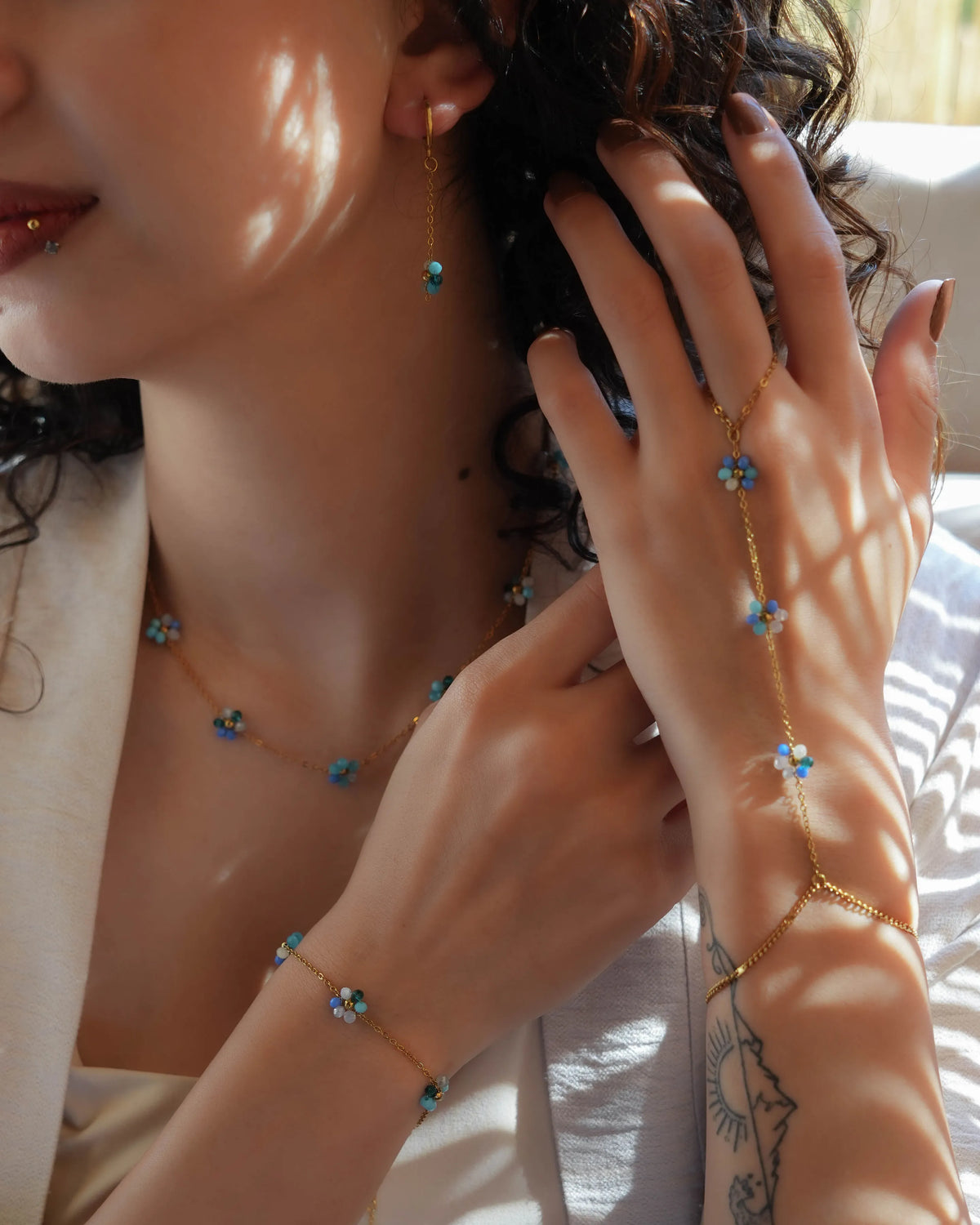 Sizan Hand Chain