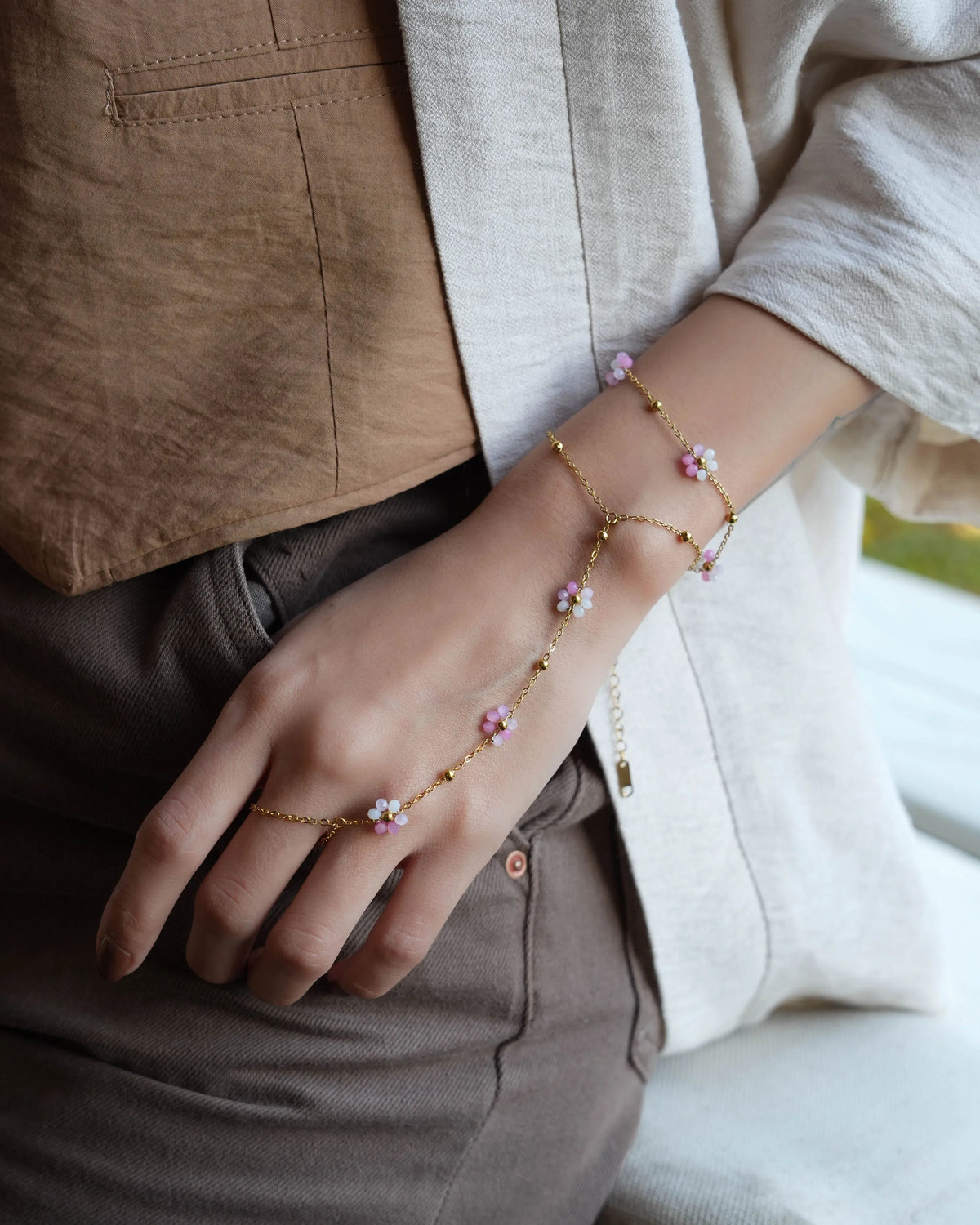 Rhodon Hand Chain
