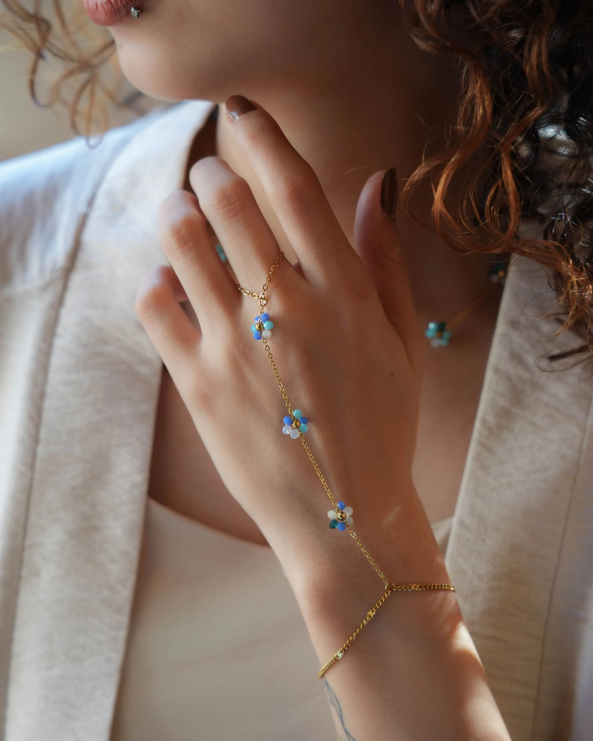 Sizan Hand Chain
