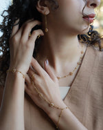 Aurea Hand Chain